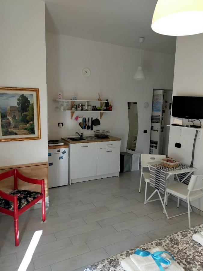 New Flat In The Heart Of Pozzuoli Leilighet Eksteriør bilde